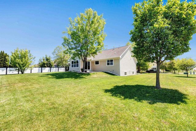4233 GAIBRIELLES GATE DRIVE, Green Bay, WI 54313