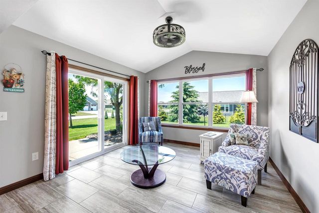 4233 GAIBRIELLES GATE DRIVE, Green Bay, WI 54313