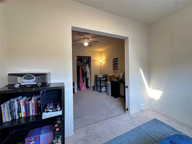 8711 N Roxbury Boulevard, Oklahoma City, OK 73132