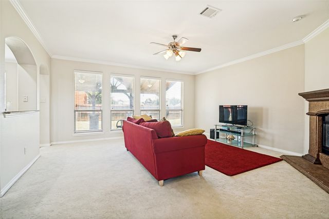 1686 Tannerson Drive, Rockwall, TX 75087