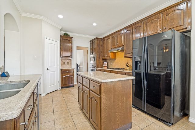1686 Tannerson Drive, Rockwall, TX 75087