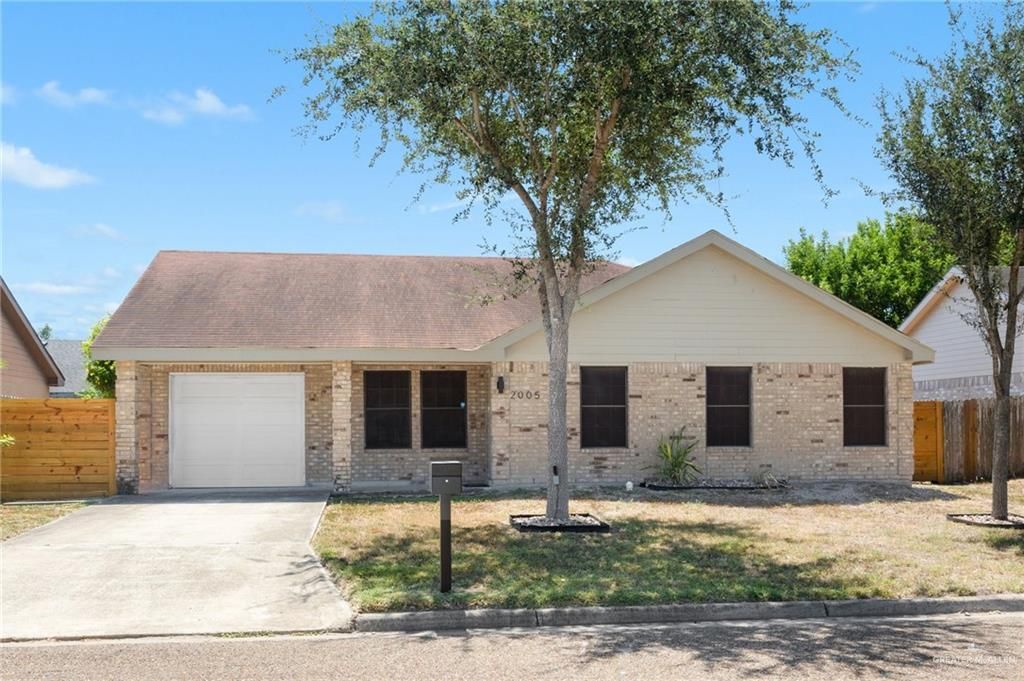 2005 Fairmont Avenue, Mcallen, TX 78504