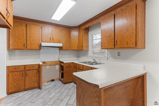 112 Athens St, Warner Robins, GA 31088