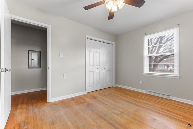 112 Athens St, Warner Robins, GA 31088