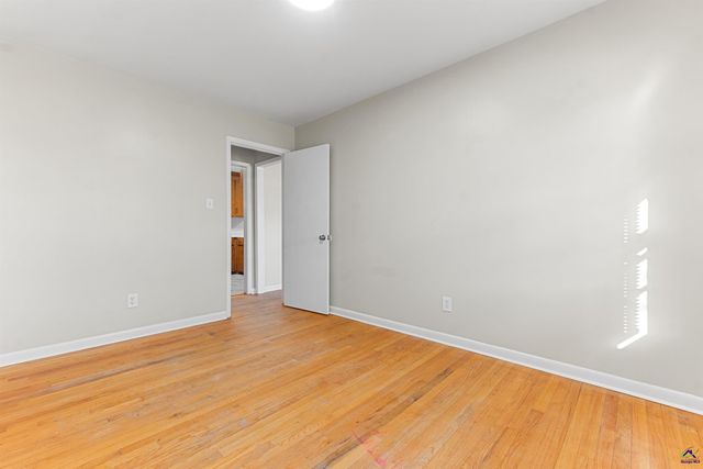 112 Athens St, Warner Robins, GA 31088