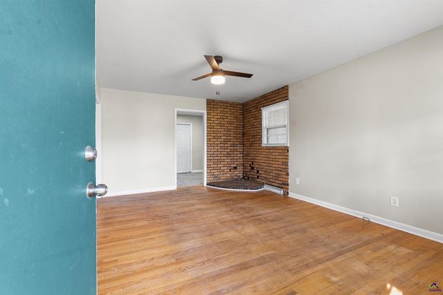 112 Athens St, Warner Robins, GA 31088