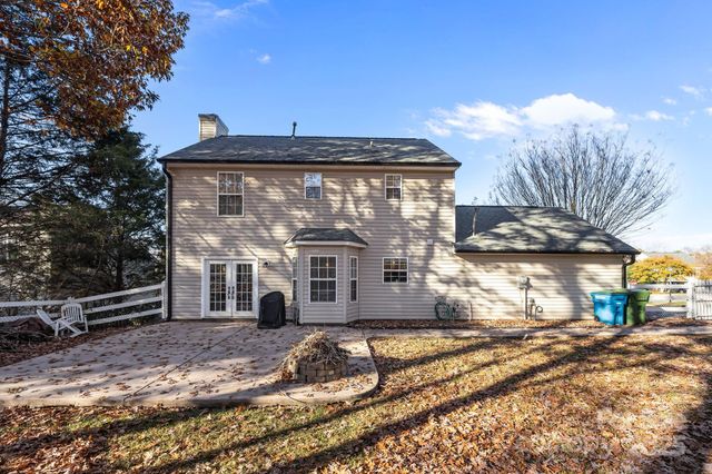 135 Shade Tree Circle, Fort Mill, SC 29715