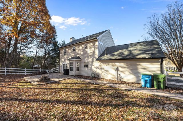 135 Shade Tree Circle, Fort Mill, SC 29715