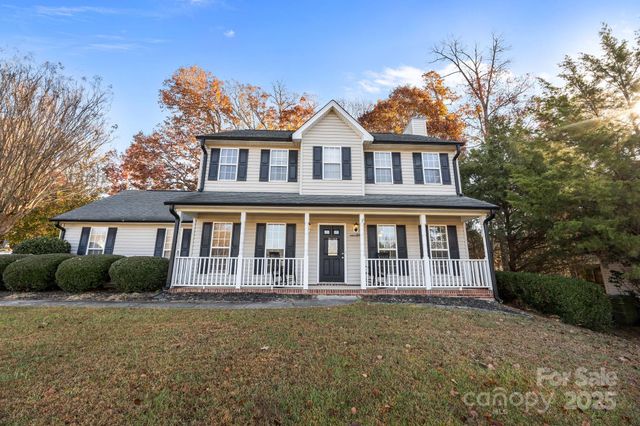 135 Shade Tree Circle, Fort Mill, SC 29715