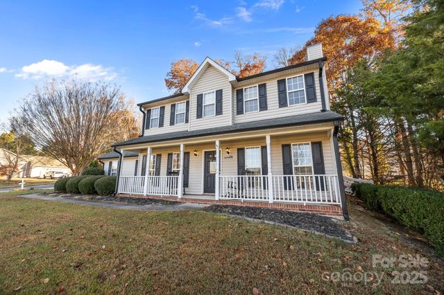 135 Shade Tree Circle, Fort Mill, SC 29715