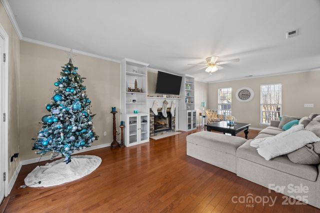 135 Shade Tree Circle, Fort Mill, SC 29715