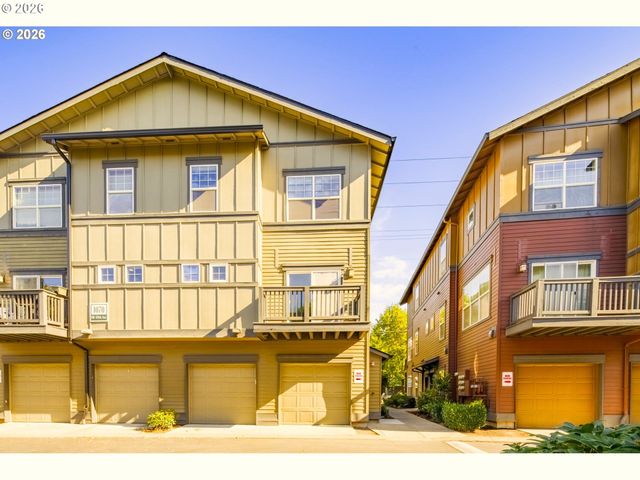 1070 Sw 170TH Ave 203, Beaverton, OR 97003