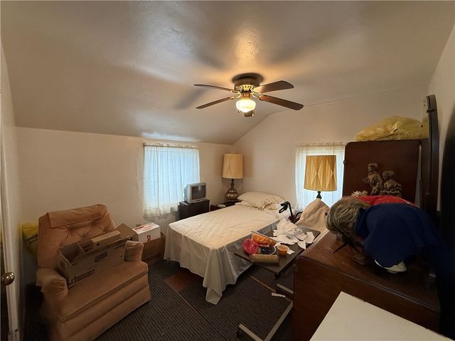 1339 Edgewood Dr, West Homestead, PA 15120