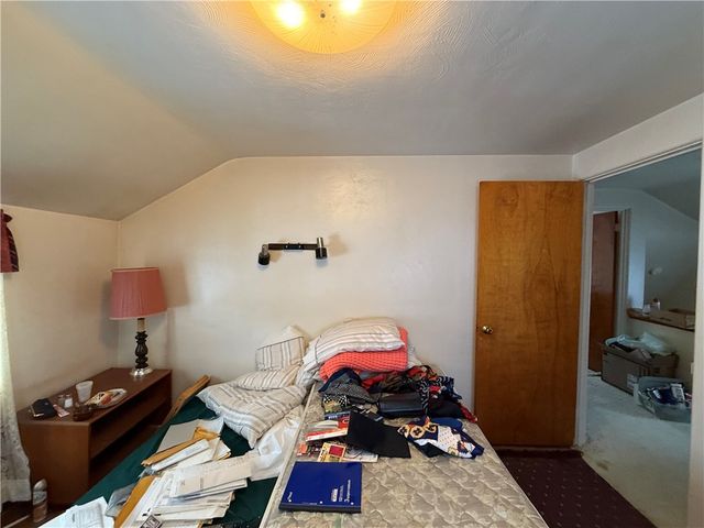 1339 Edgewood Dr, West Homestead, PA 15120