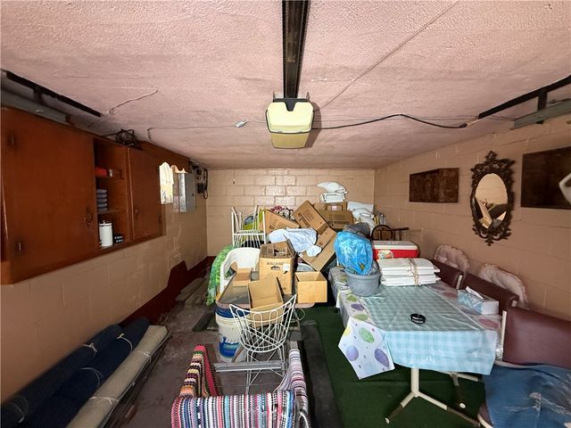 1339 Edgewood Dr, West Homestead, PA 15120