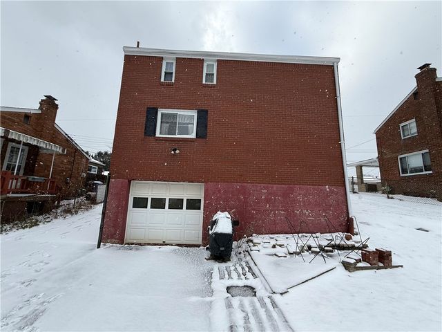 1339 Edgewood Dr, West Homestead, PA 15120