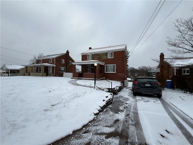 1339 Edgewood Dr, West Homestead, PA 15120