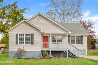 201 Sandy Circle, Lafollette, TN 37766