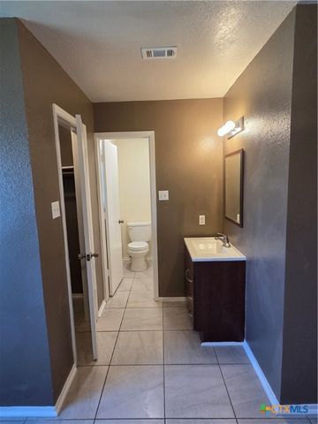 2305 Timberline Drive, Killeen, TX 76543