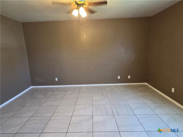 2305 Timberline Drive, Killeen, TX 76543