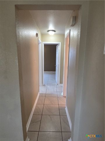 2305 Timberline Drive, Killeen, TX 76543