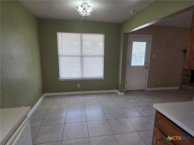 2305 Timberline Drive, Killeen, TX 76543