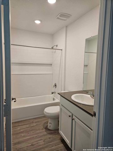 10018 ANA HTS, San Antonio, TX 78224