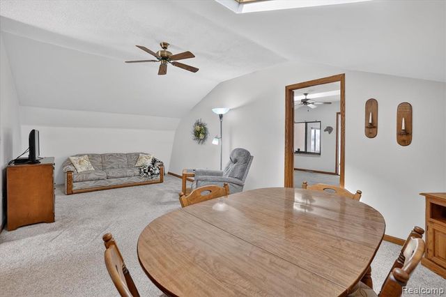 14463 Seymour Road, Linden, MI 48451