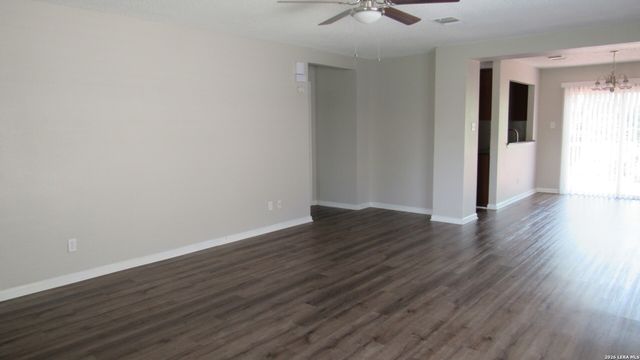 9939 Lauren Mist, San Antonio, TX 78251