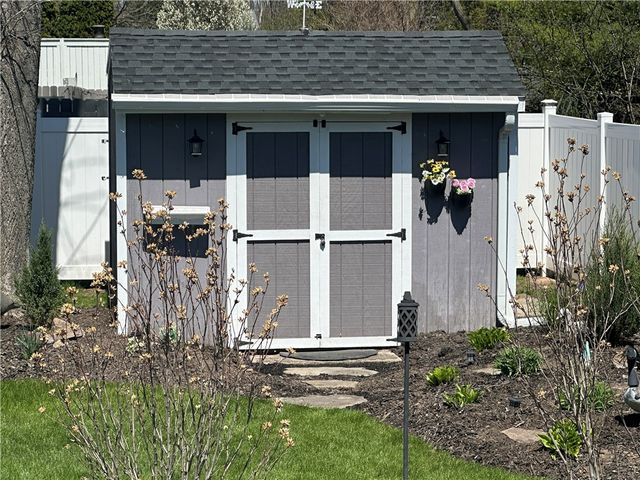 120 Donna Road, Gates, NY 14606