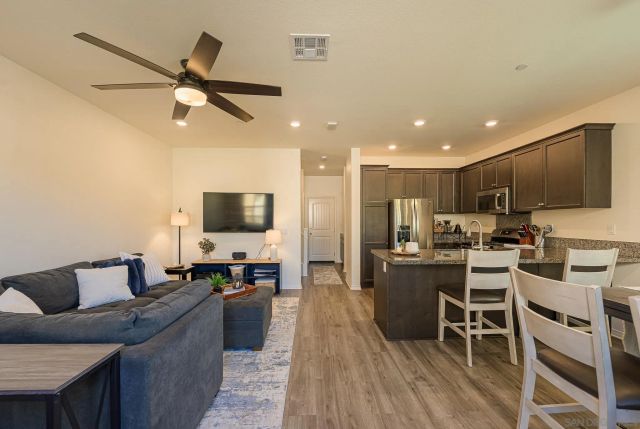 41973 Rondo St 1203, Murrieta, CA 92562