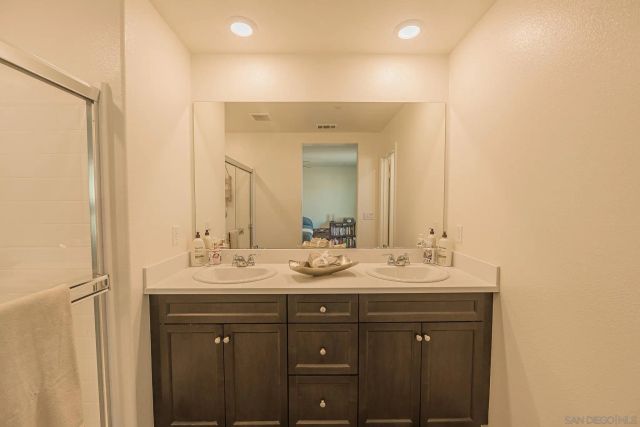 41973 Rondo St 1203, Murrieta, CA 92562