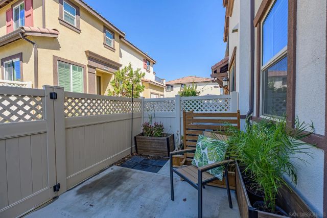 41973 Rondo St 1203, Murrieta, CA 92562