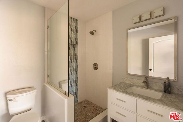 1664 Gladys Drive, Glendale, CA 91206