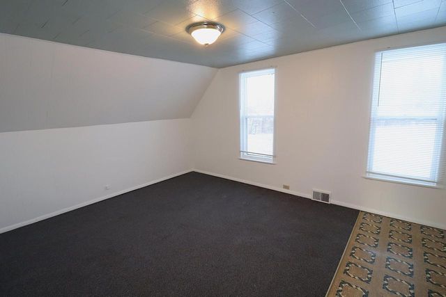 417 7th Ave E, Ashland, WI 54806