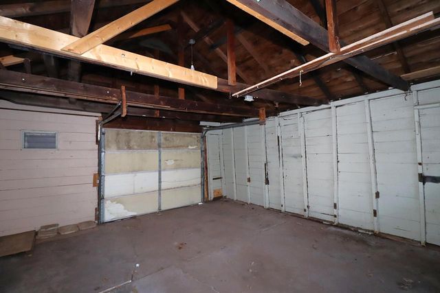 417 7th Ave E, Ashland, WI 54806