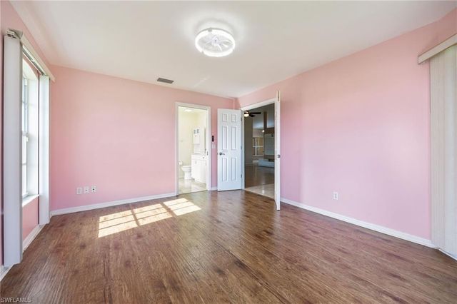 1132 SE 32nd TER, Cape Coral, FL 33904