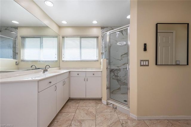 1132 SE 32nd TER, Cape Coral, FL 33904