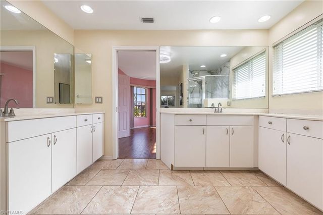1132 SE 32nd TER, Cape Coral, FL 33904