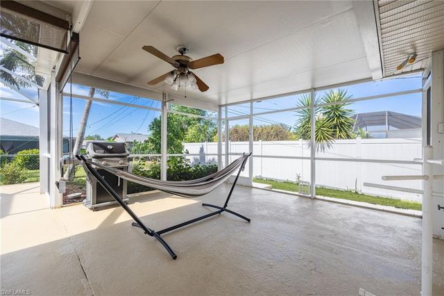 1132 SE 32nd TER, Cape Coral, FL 33904