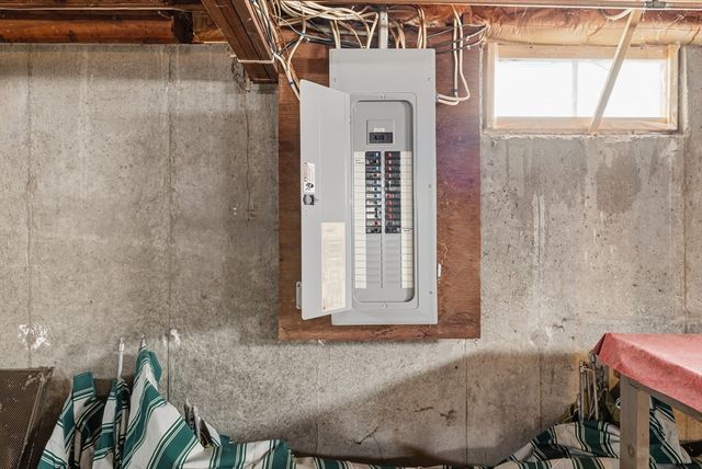 30 Nashua St, New Bedford, MA 02740