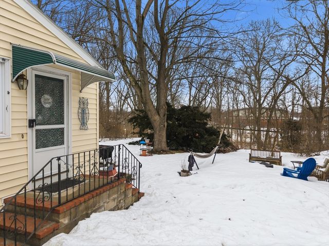 30 Nashua St, New Bedford, MA 02740