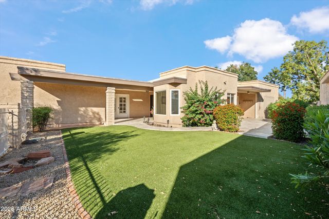 210 W CANTERBURY Lane, Phoenix, AZ 85023