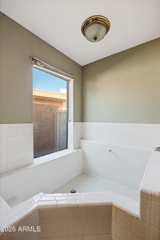 210 W CANTERBURY Lane, Phoenix, AZ 85023