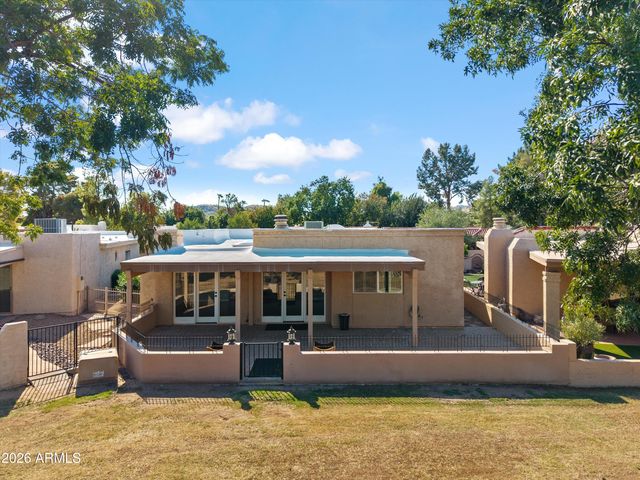 210 W CANTERBURY Lane, Phoenix, AZ 85023