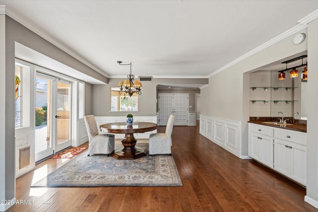 210 W CANTERBURY Lane, Phoenix, AZ 85023
