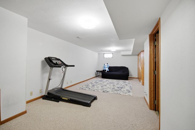 600 15th Avenue SW, Austin, MN 55912