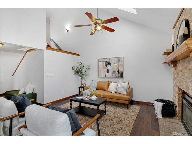 5421 S Vivian St, Littleton, CO 80127