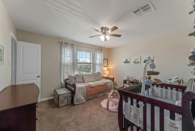 512 Forest Village Circle, La Marque, TX 77568