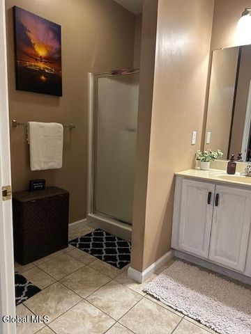 605 Worthington Terrace, North Greenbush, NY 12198